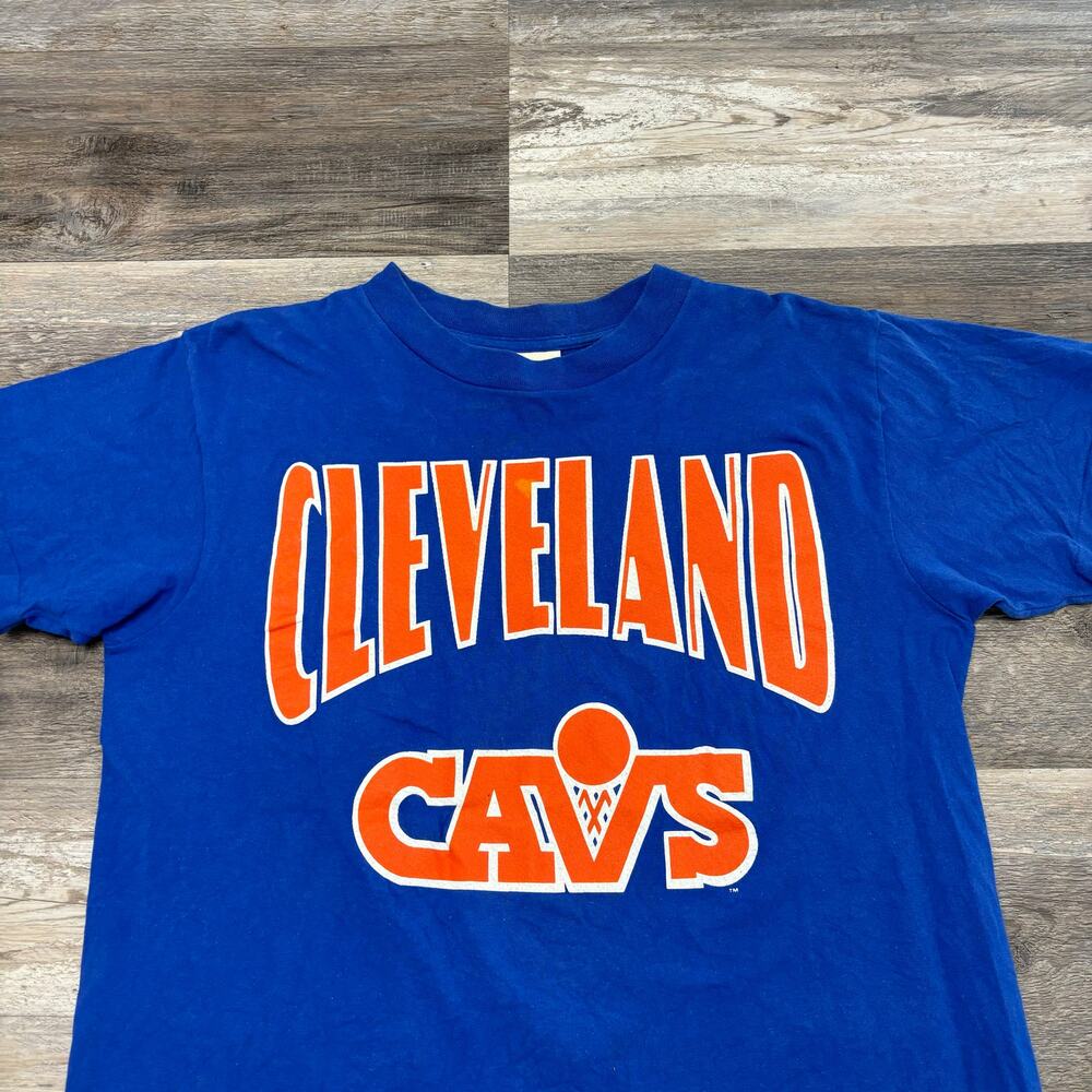 Vintage 90s Nutmeg Mills NBA Cleveland Cavaliers Blue Mens L USA Made‎ T-Shirt
